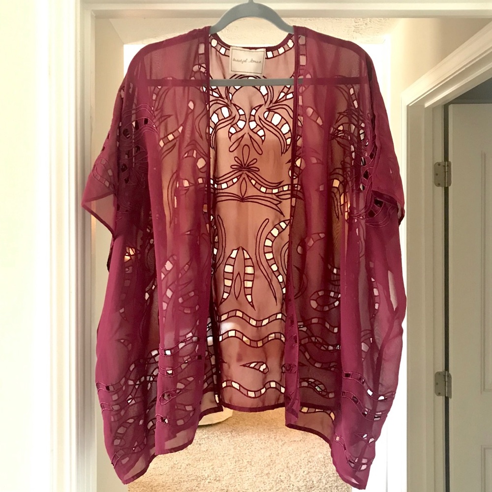 Anthro Dalia Cutout Kimono by Beautiful Stories